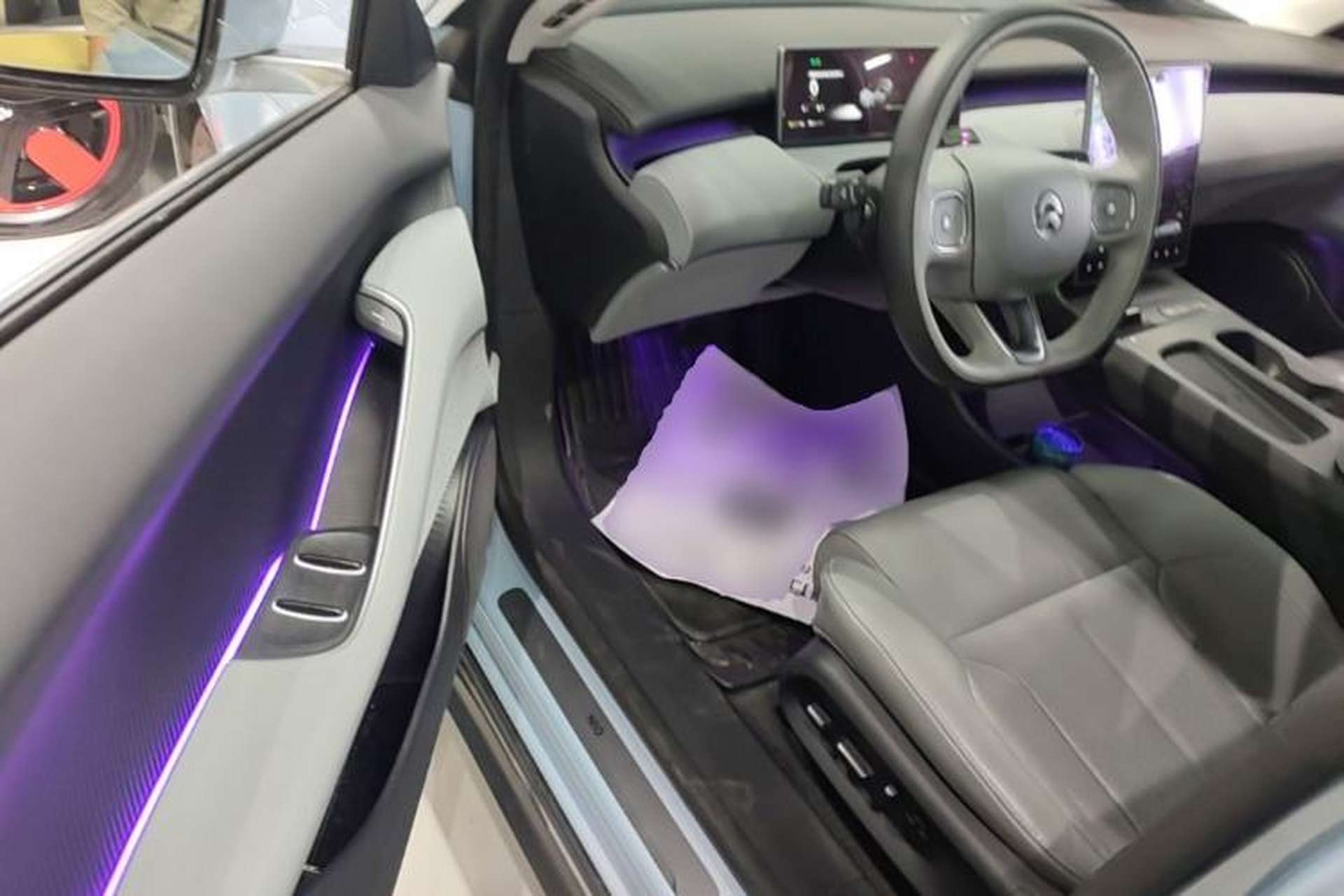 Used Nio ET5 2022 75 kWh Driver Seat
