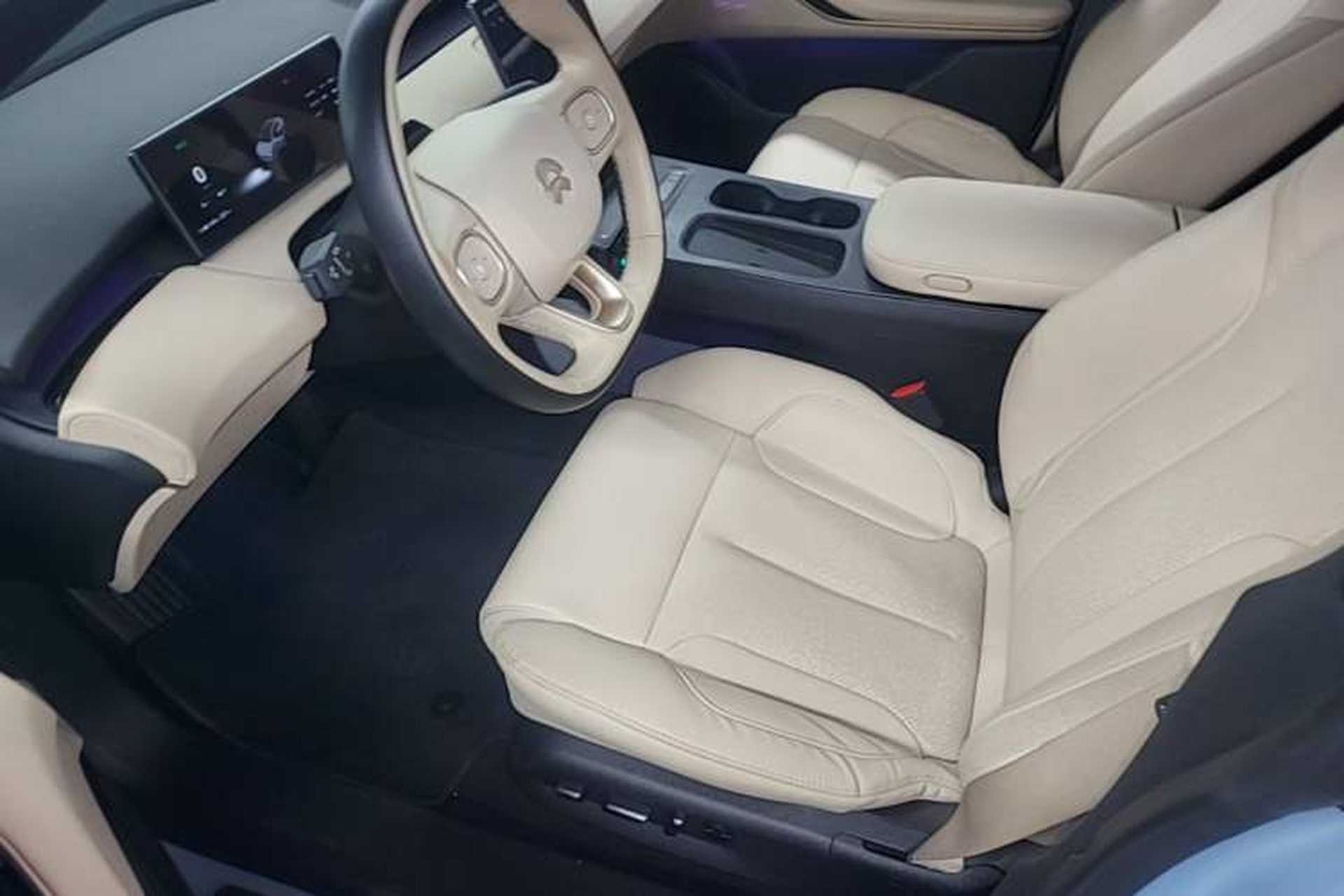 Used Nio ET5 2022 75 kWh Driver Seat