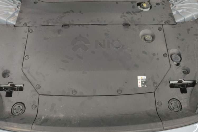 Used Nio ET5 2022 75 kWh Engine Bay