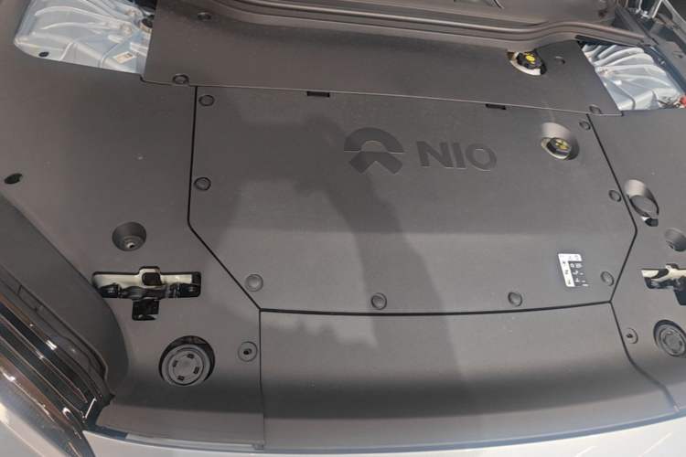 Used Nio ET5 2022 75 kWh Engine Bay