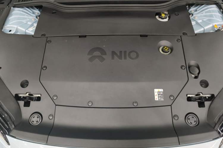 Used Nio ET5 2022 75 kWh Engine Bay