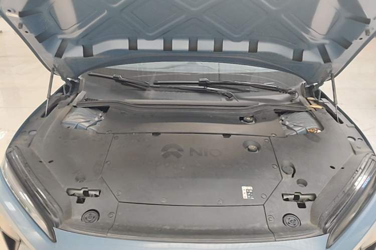 Used Nio ET5 2022 75 kWh Engine Bay