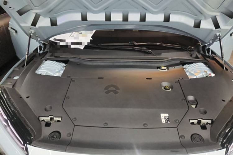 Used Nio ET5 2022 75 kWh Engine Bay