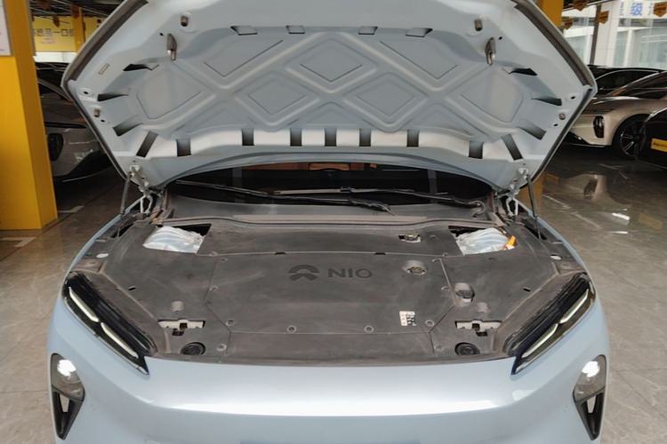 Used Nio ET5 2022 75 kWh Engine Bay