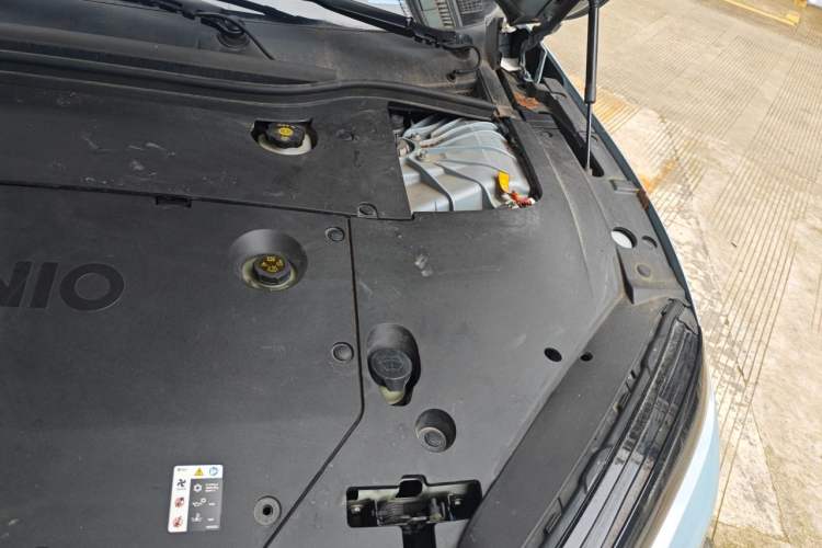 Used Nio ET5 2022 75 kWh Engine Bay Left