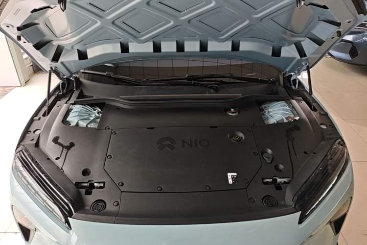 Used Nio ET5 2022 75 kWh Engine Bay