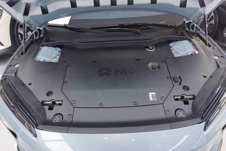 Used Nio ET5 2022 75 kWh Engine Bay