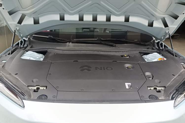 Used Nio ET5 2022 75 kWh Engine Bay