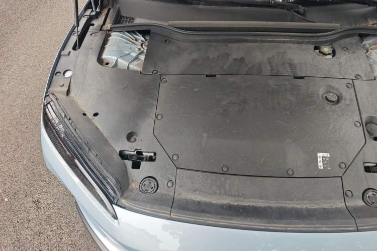 Used Nio ET5 2022 75 kWh Engine Bay Right