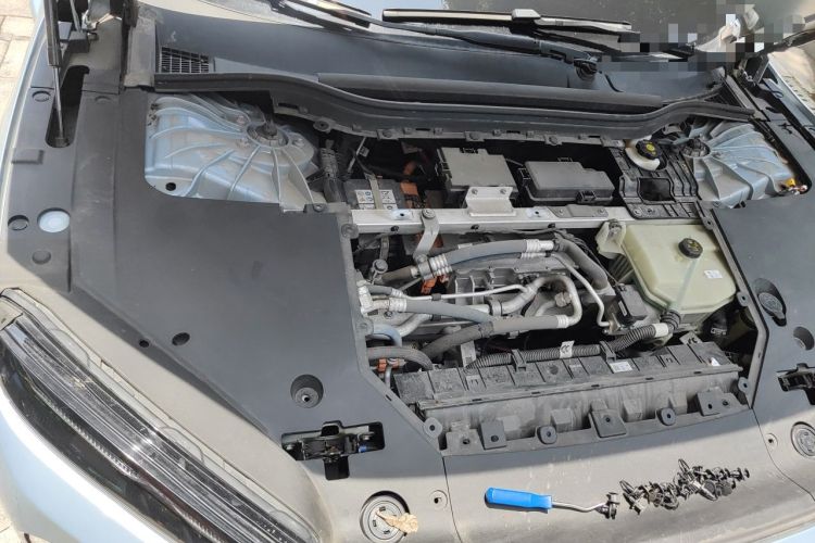 Used Nio ET5 2022 75 kWh Engine Bay Right
