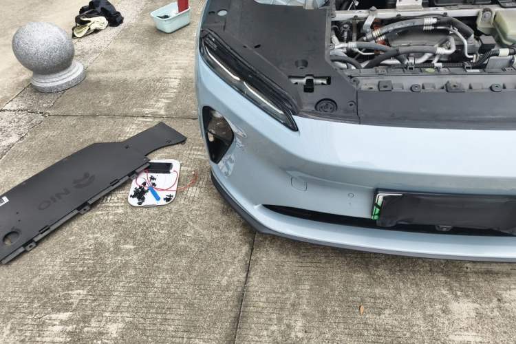 Used Nio ET5 2022 75 kWh Engine Bay Right