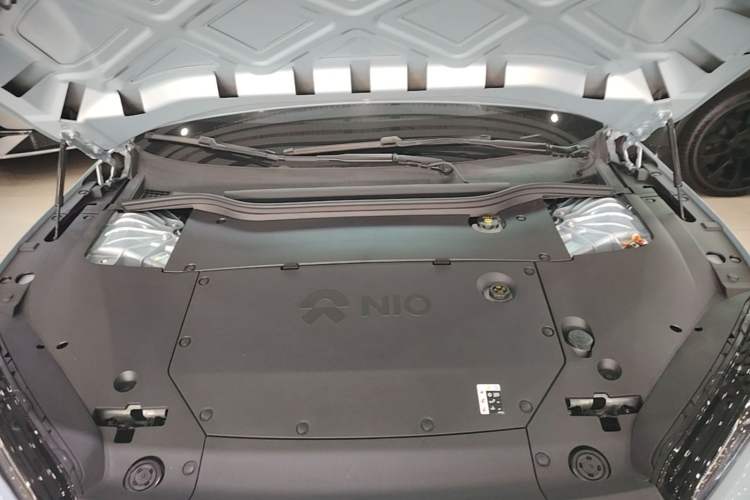 Used Nio ET5 2022 75 kWh Engine Bay