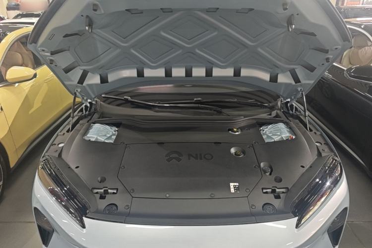 Used Nio ET5 2022 75 kWh Engine Bay