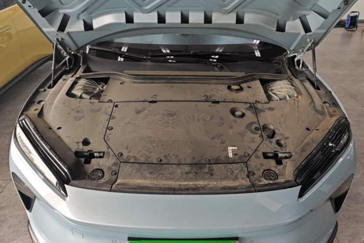 Used Nio ET5 2022 75 kWh Engine Bay