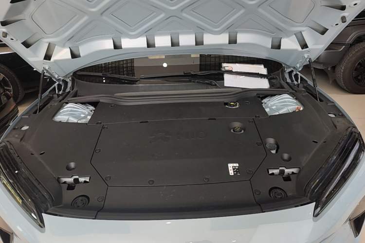 Used Nio ET5 2022 75 kWh Engine Bay