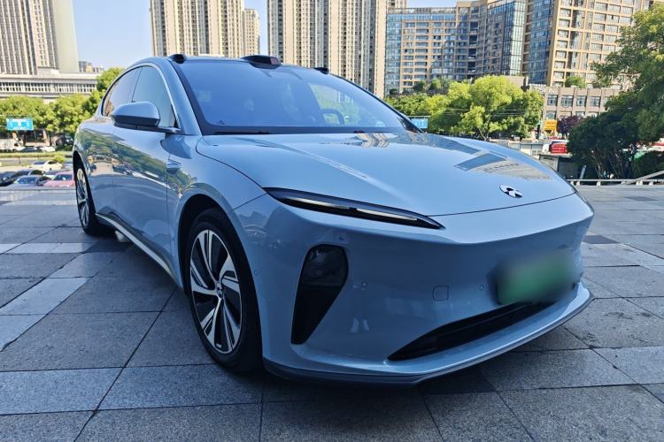 Used Nio ET5 2022 75 kWh Exterior 1