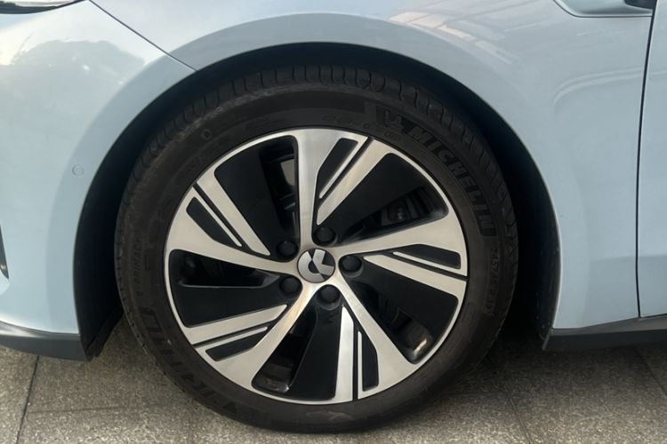 Used Nio ET5 2022 75 kWh Exterior 1
