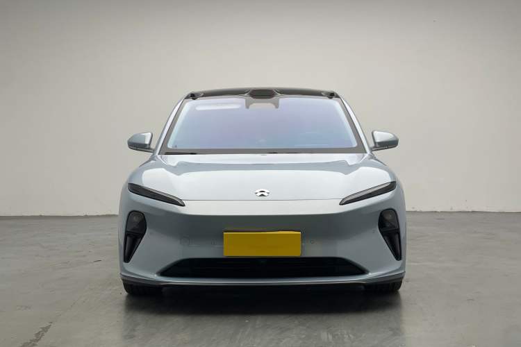 Used Nio ET5 2022 75 kWh Exterior 1