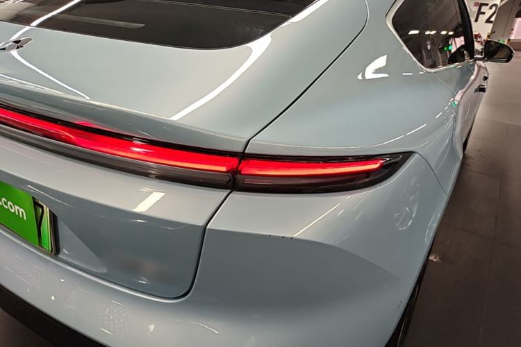 Used Nio ET5 2022 75 kWh Exterior 1