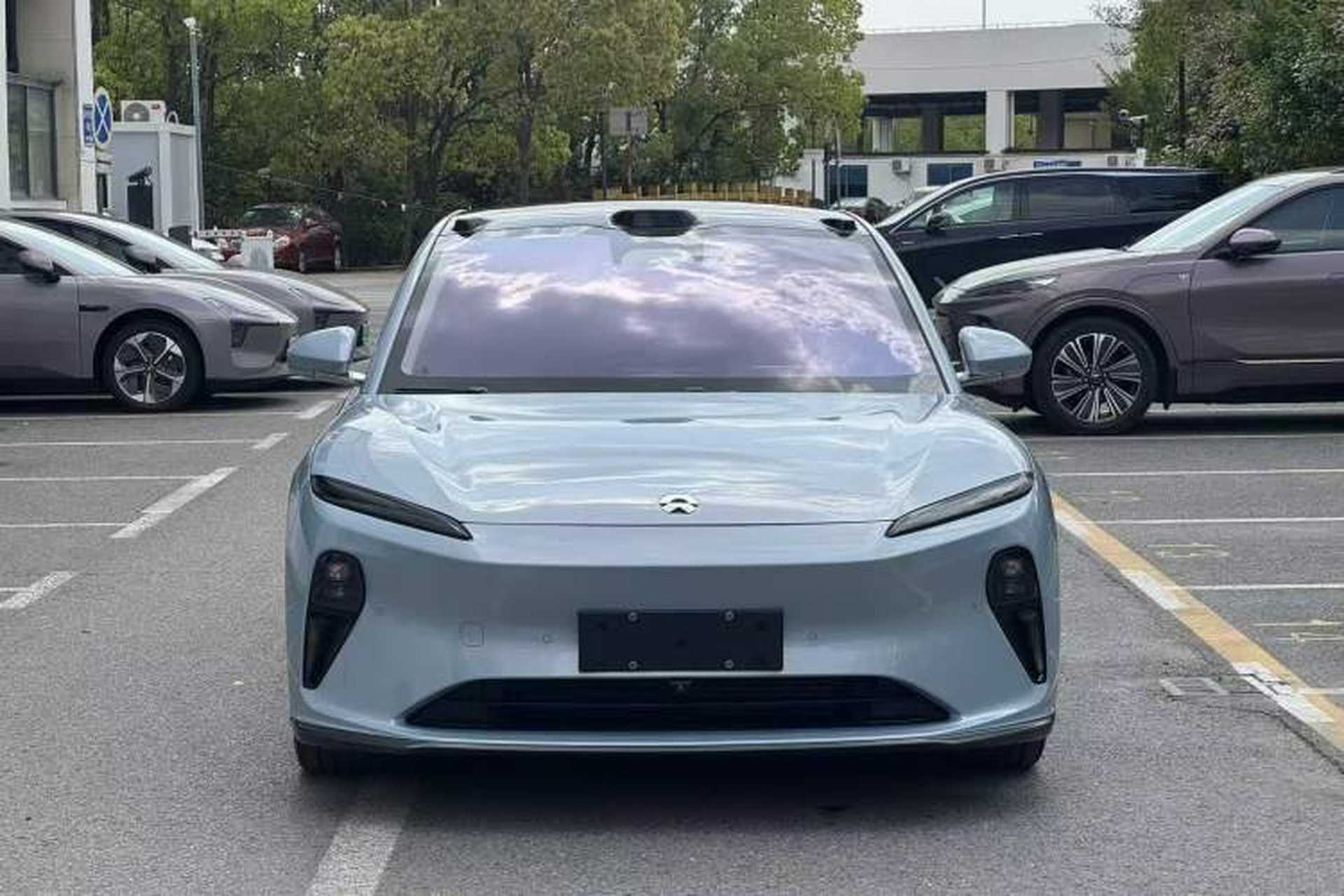 Used Nio ET5 2022 75 kWh Exterior 1
