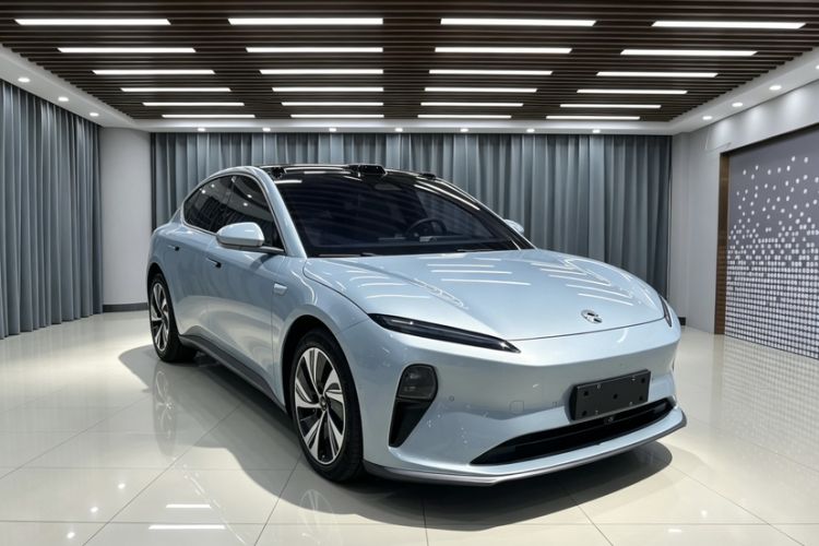 Used Nio ET5 2022 75 kWh Exterior 10