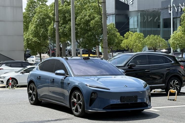 Used Nio ET5 2022 75 kWh Exterior 2
