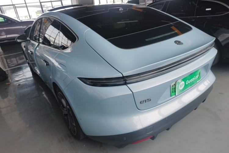Used Nio ET5 2022 75 kWh Exterior 2