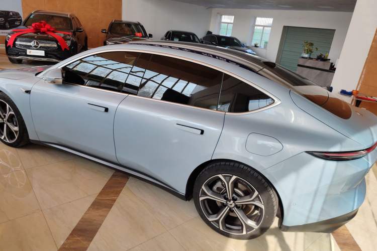 Used Nio ET5 2022 75 kWh Exterior 2