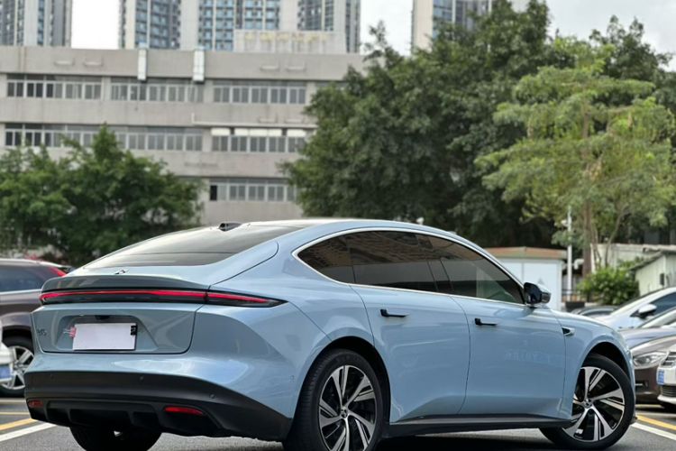 Used Nio ET5 2022 75 kWh Exterior 2