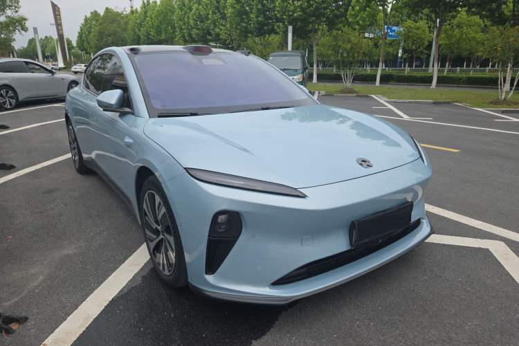 Used Nio ET5 2022 75 kWh Exterior 2
