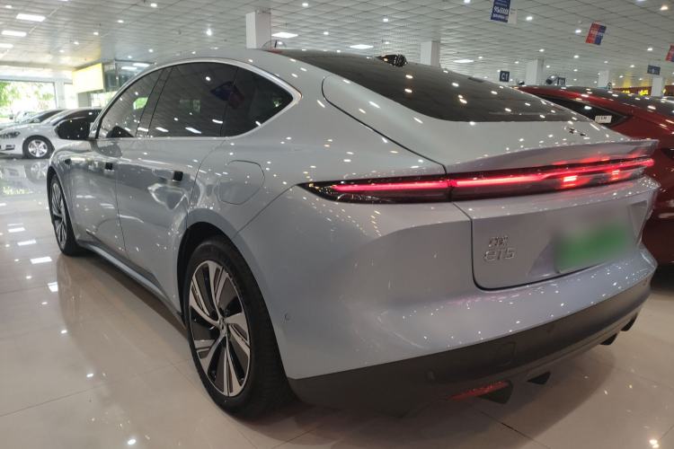 Used Nio ET5 2022 75 kWh Exterior 2