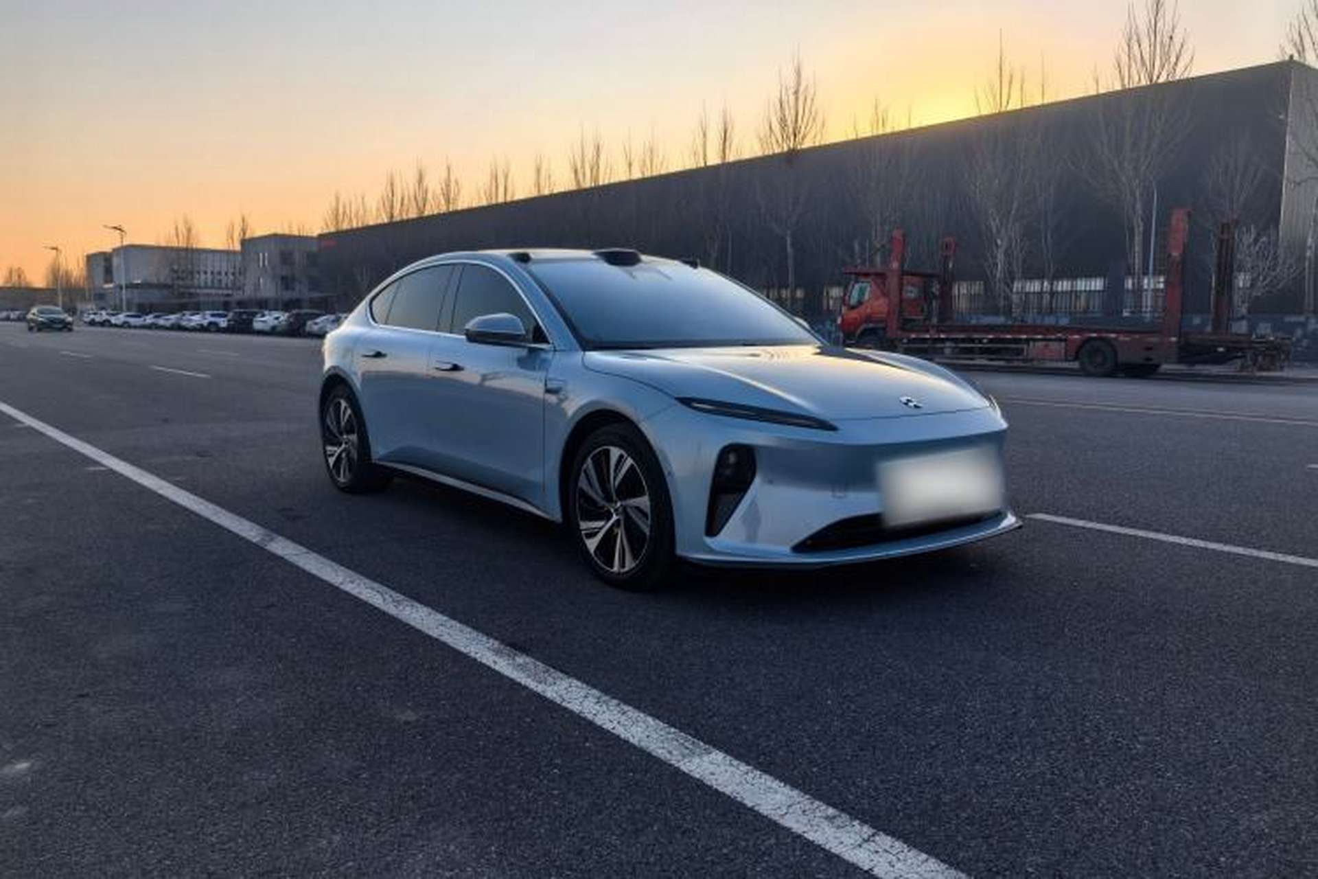 Used Nio ET5 2022 100 kWh Exterior 2