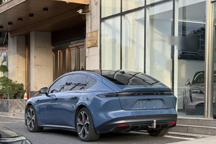 Used Nio ET5 2022 75 kWh Exterior 3