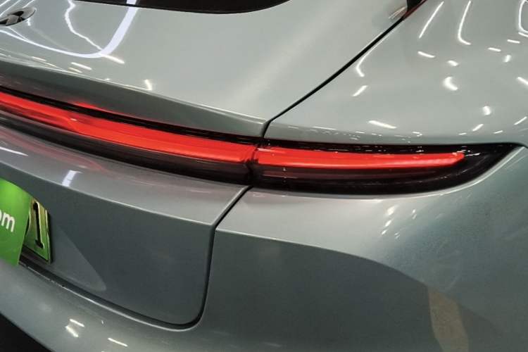 Used Nio ET5 2022 75 kWh Exterior 3