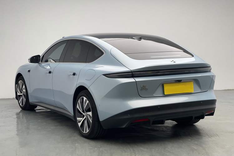 Used Nio ET5 2022 75 kWh Exterior 3