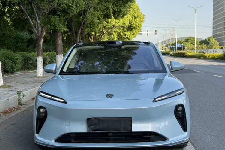 Used Nio ET5 2022 75 kWh Exterior 3