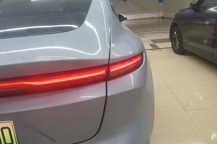 Used Nio ET5 2022 75 kWh Exterior 3