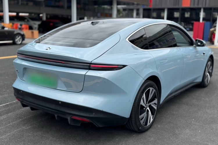 Used Nio ET5 2022 75 kWh Exterior 3