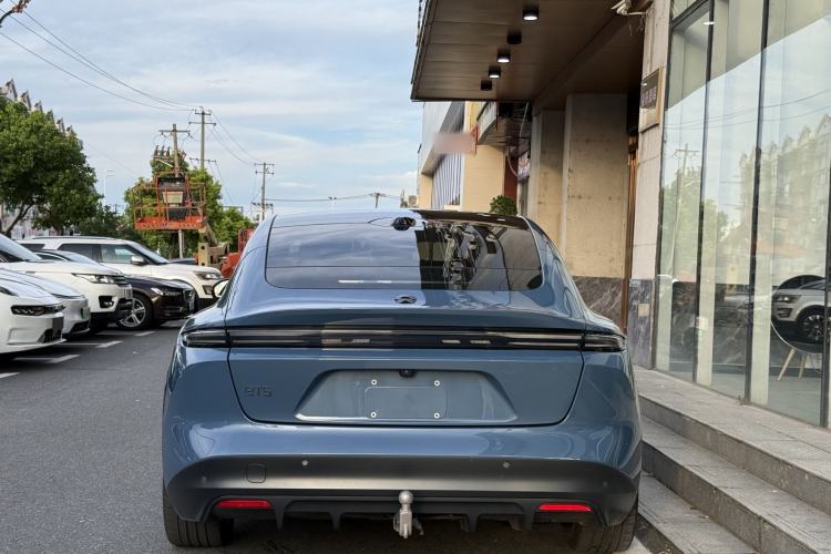 Used Nio ET5 2022 75 kWh Exterior 4