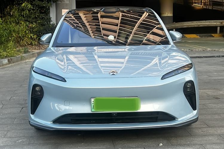 Used Nio ET5 2022 75 kWh Exterior 4