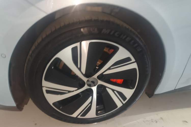 Used Nio ET5 2022 75 kWh Exterior 4