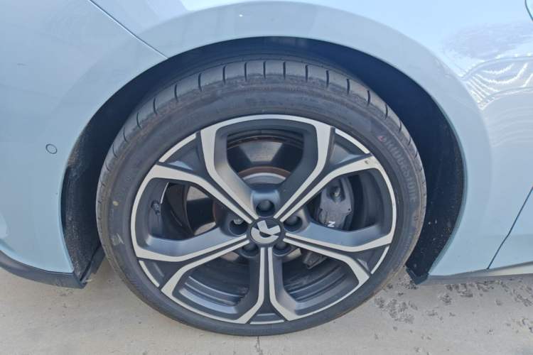 Used Nio ET5 2022 75 kWh Exterior 4