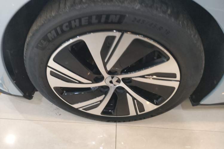 Used Nio ET5 2022 75 kWh Exterior 4