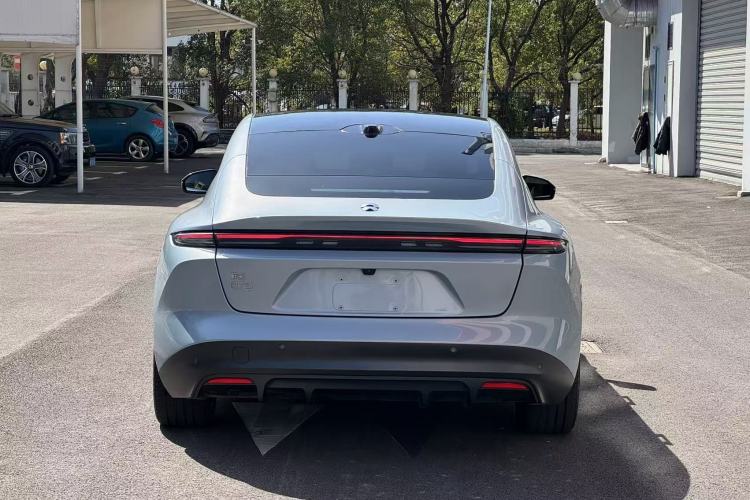Used Nio ET5 2022 75 kWh Exterior 4