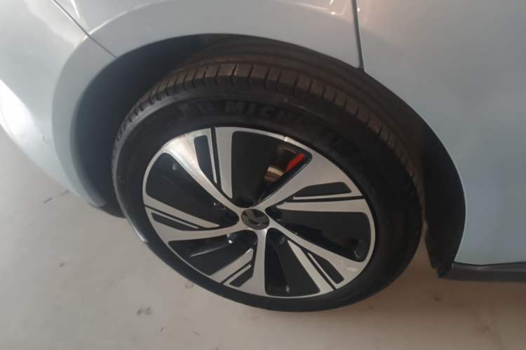 Used Nio ET5 2022 75 kWh Exterior 5