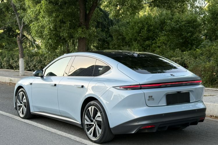 Used Nio ET5 2022 75 kWh Exterior 5