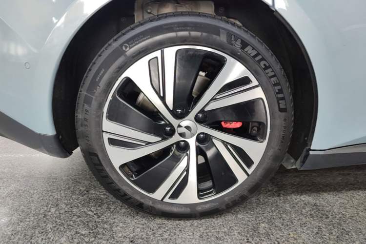 Used Nio ET5 2022 75 kWh Exterior 5