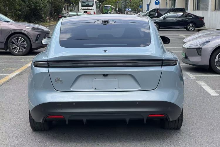 Used Nio ET5 2022 75 kWh Exterior 5