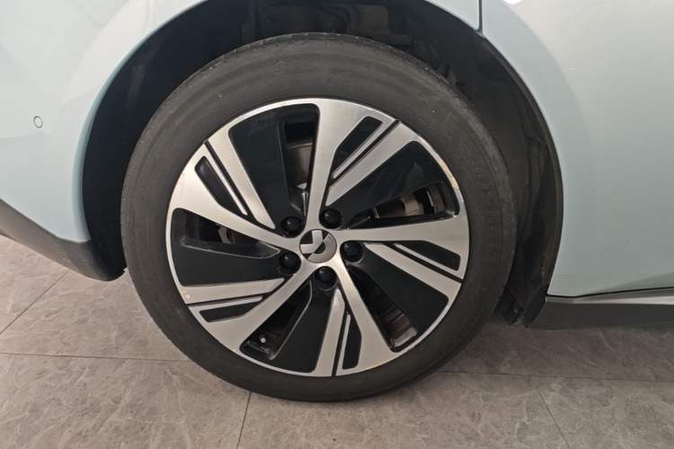 Used Nio ET5 2022 75 kWh Exterior 5