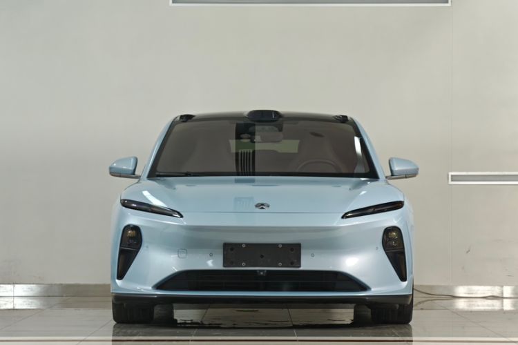 Used Nio ET5 2022 75 kWh Exterior 7